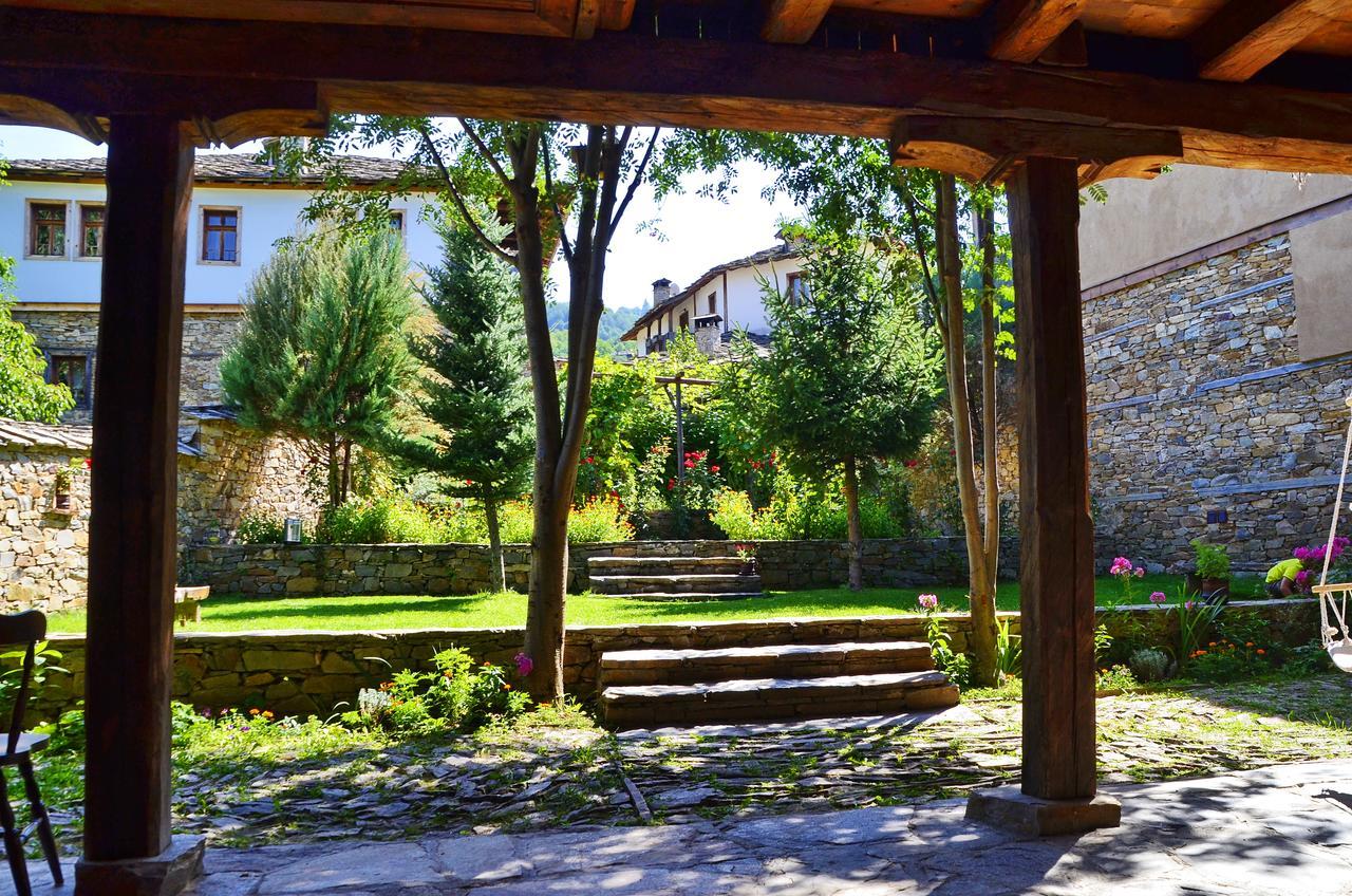 Kalinia Guesthouse B&B Kovaceviţa Exterior foto