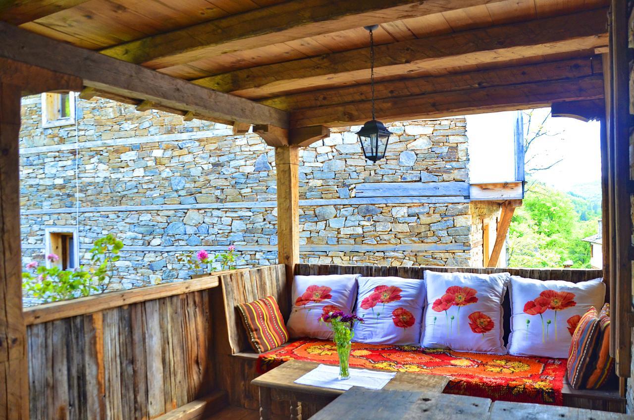 Kalinia Guesthouse B&B Kovaceviţa Exterior foto