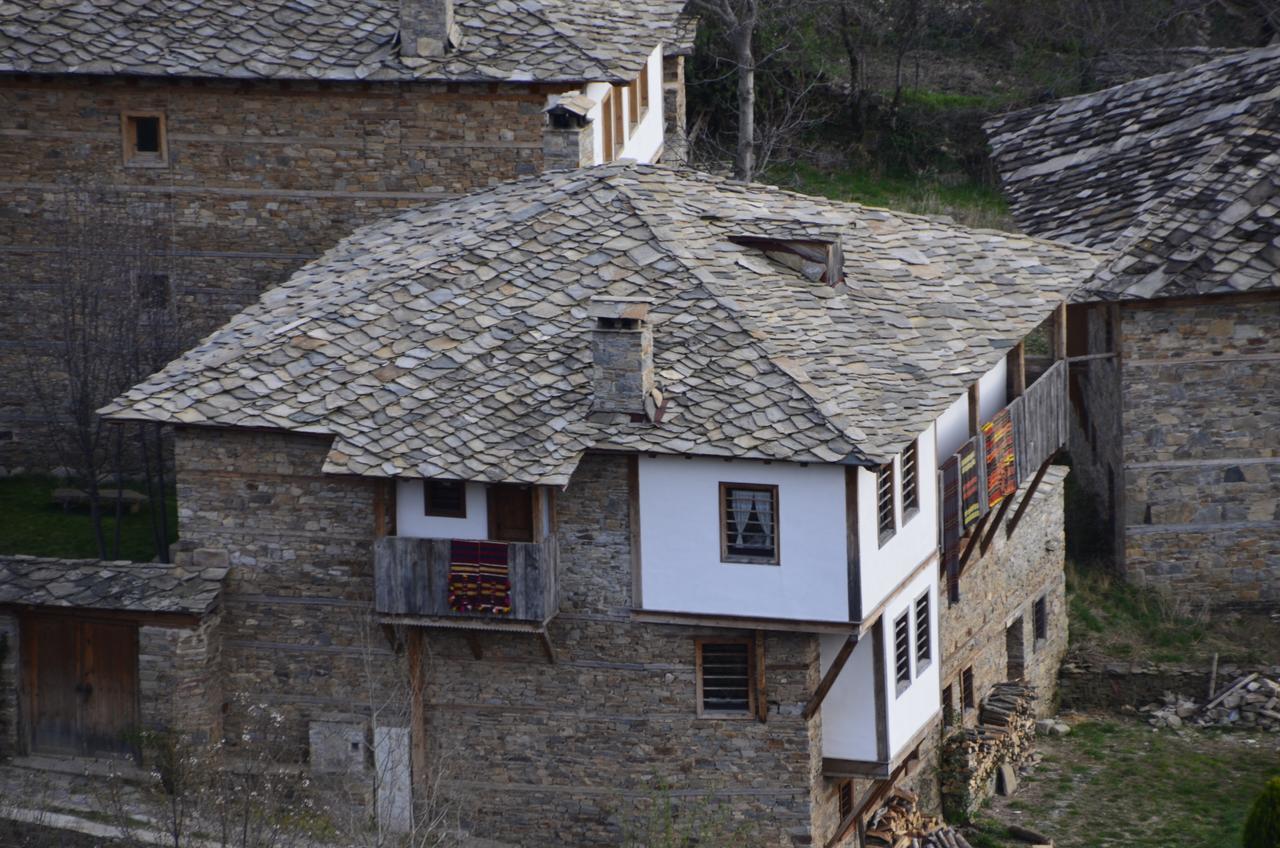 Kalinia Guesthouse B&B Kovaceviţa Exterior foto